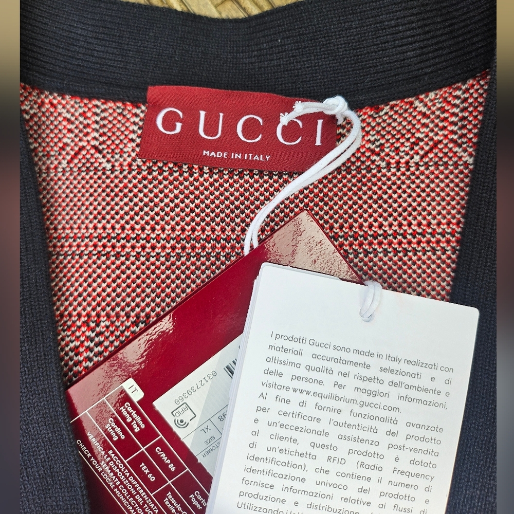 Gucci Black and Red Logo Cardigan - Picture 9 of 14